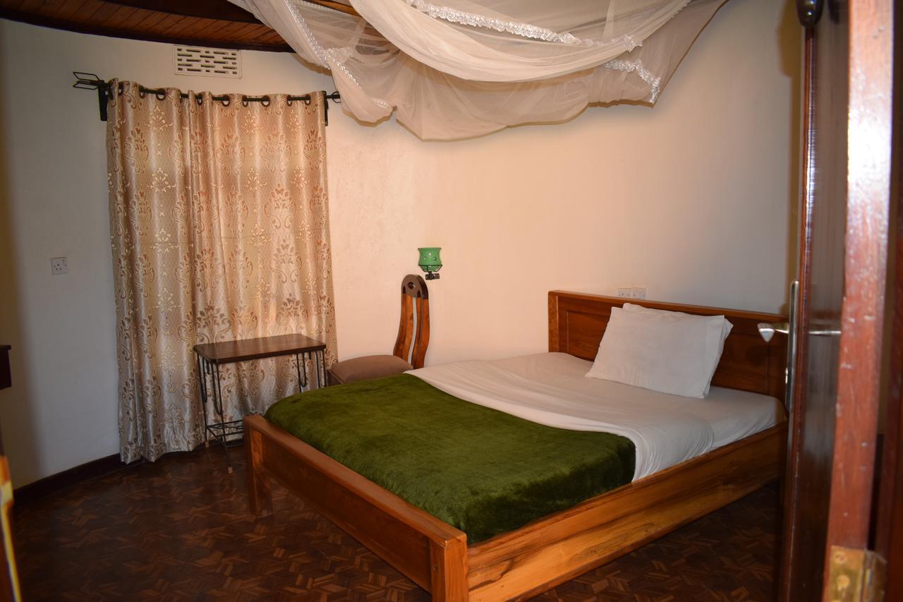 Ngorongoro Lodge Karatu Exterior photo